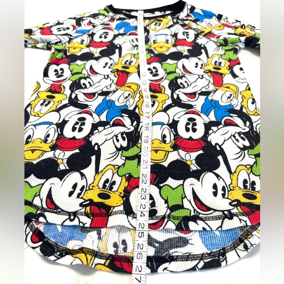 Disney Characters Waffle Knit Long Sleeve Scoop Neck T-shirt Size Medium (8-10) - Picture 4 of 7
